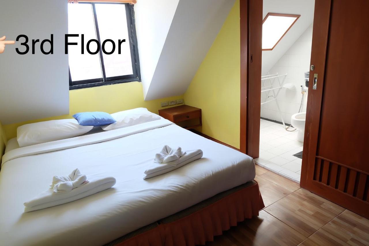 Kaneng Guesthouse HHQ Esterno foto