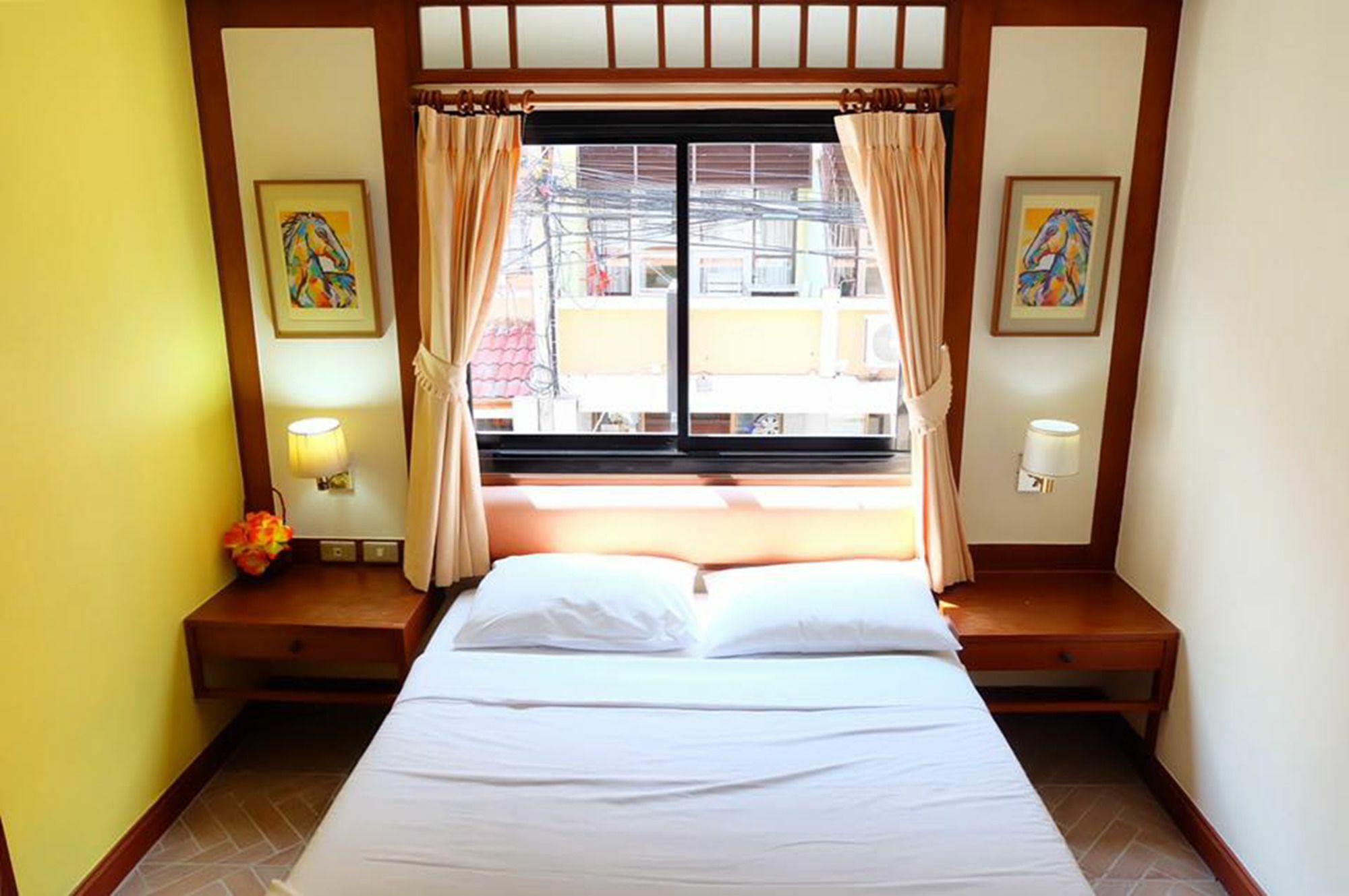 Kaneng Guesthouse HHQ Esterno foto